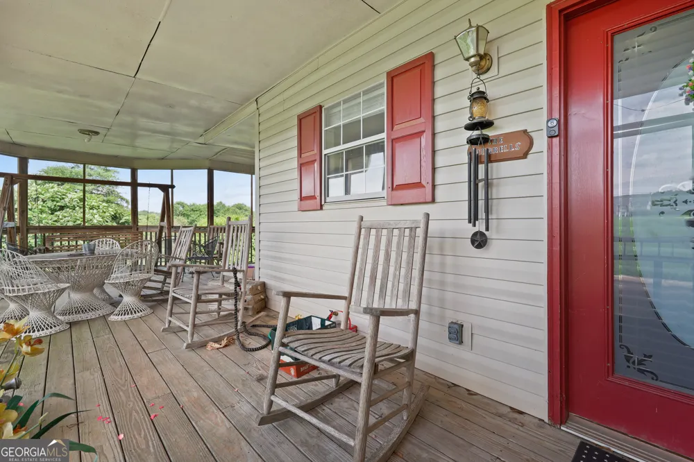2433 Bear Creek RD Statham, GA 30666