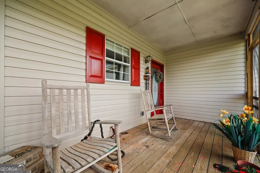 2433 Bear Creek RD Statham, GA 30666