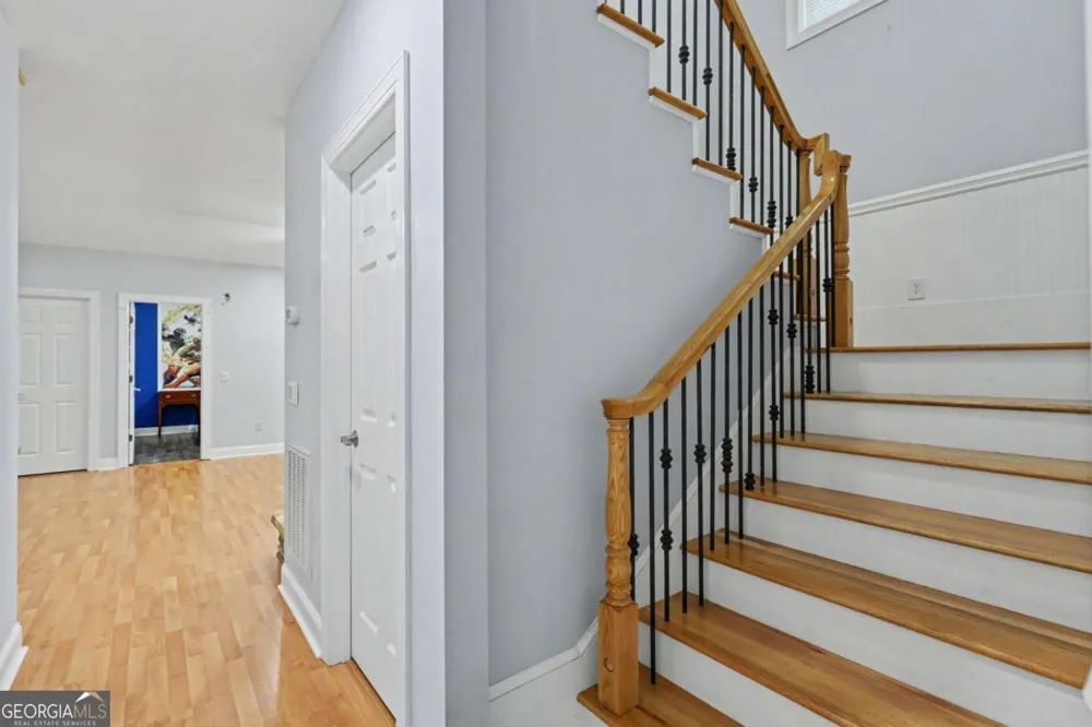 1193 Pine Log RD Warne, NC 28909