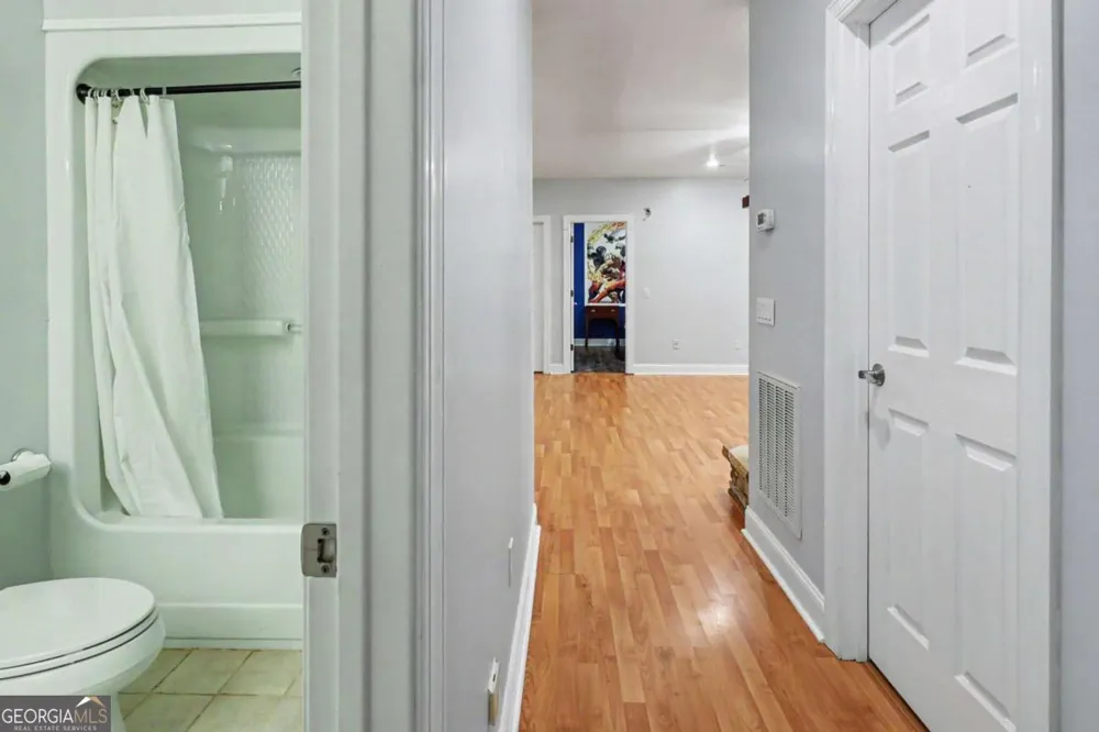 1193 Pine Log RD Warne, NC 28909