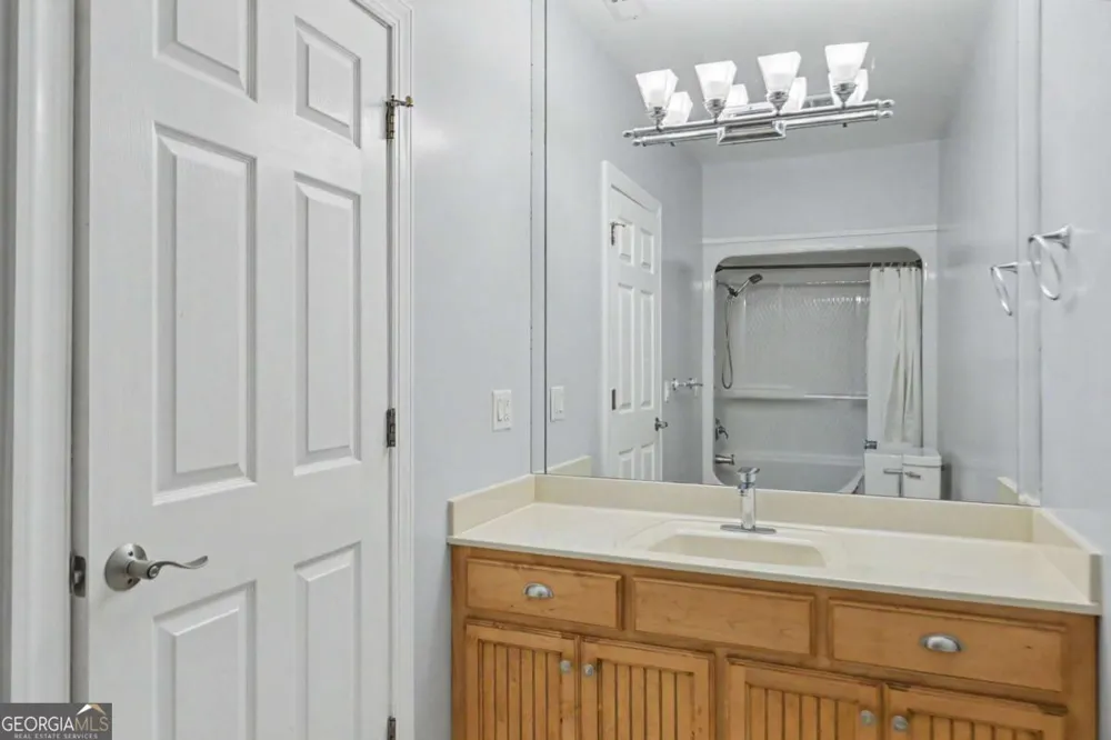 1193 Pine Log RD Warne, NC 28909