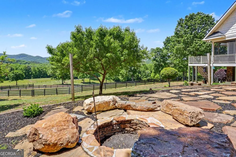 1193 Pine Log RD Warne, NC 28909