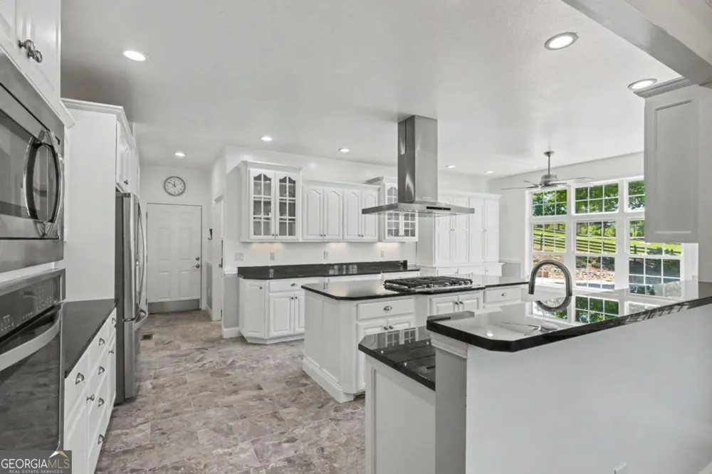 1193 Pine Log RD Warne, NC 28909
