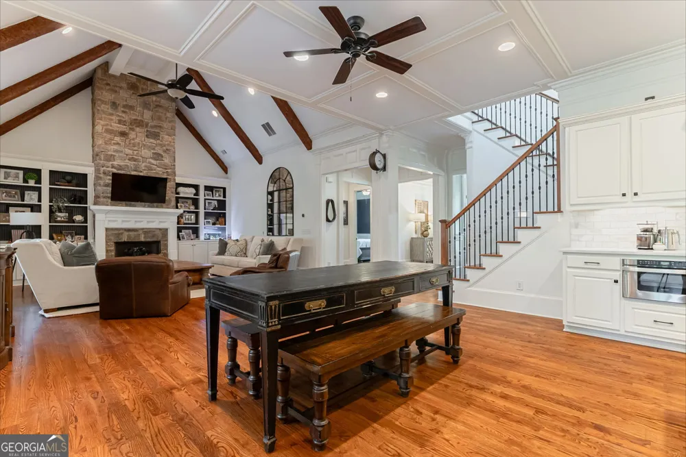 1774 Gentry LN Statham, GA 30666