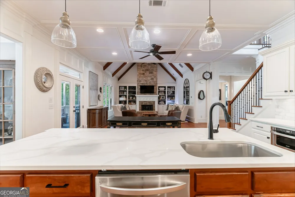 1774 Gentry LN Statham, GA 30666