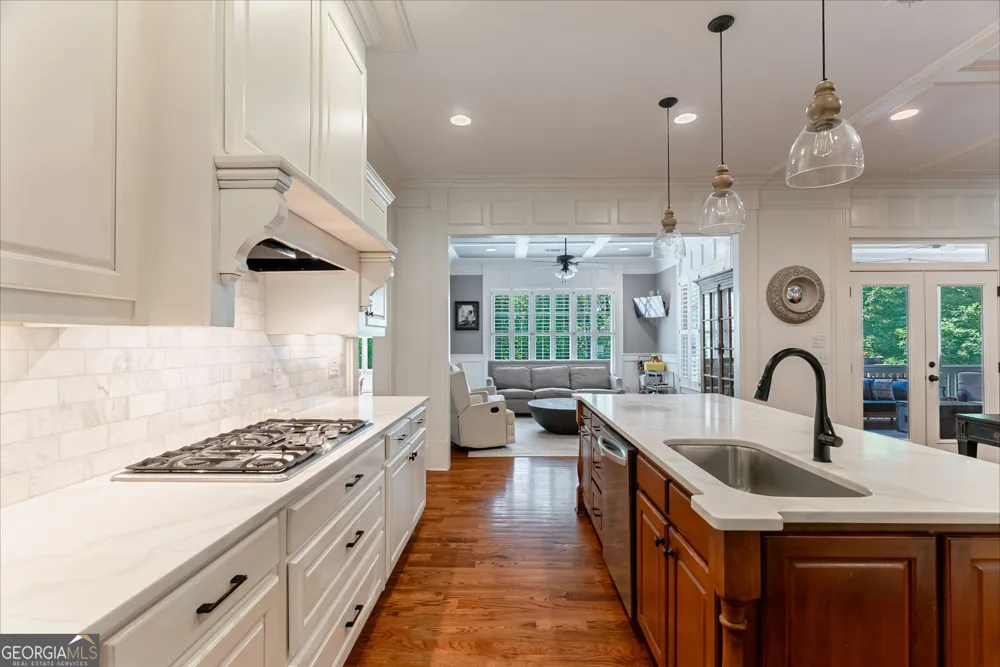 1774 Gentry LN Statham, GA 30666