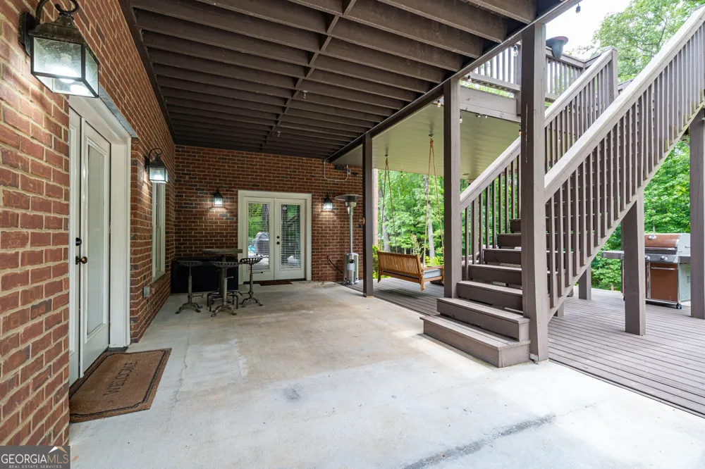 1774 Gentry LN Statham, GA 30666