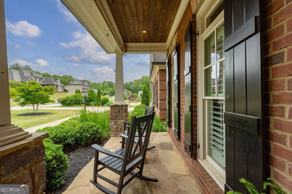 1774 Gentry LN Statham, GA 30666