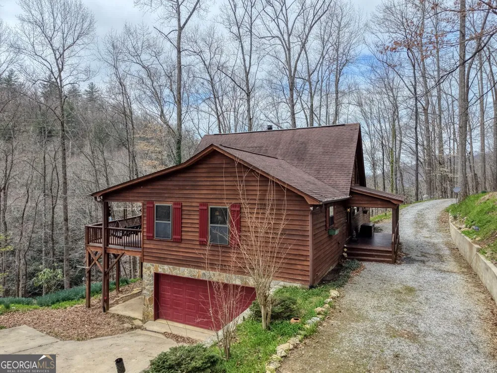 575 Carolina Springs LN Franklin, NC 28734