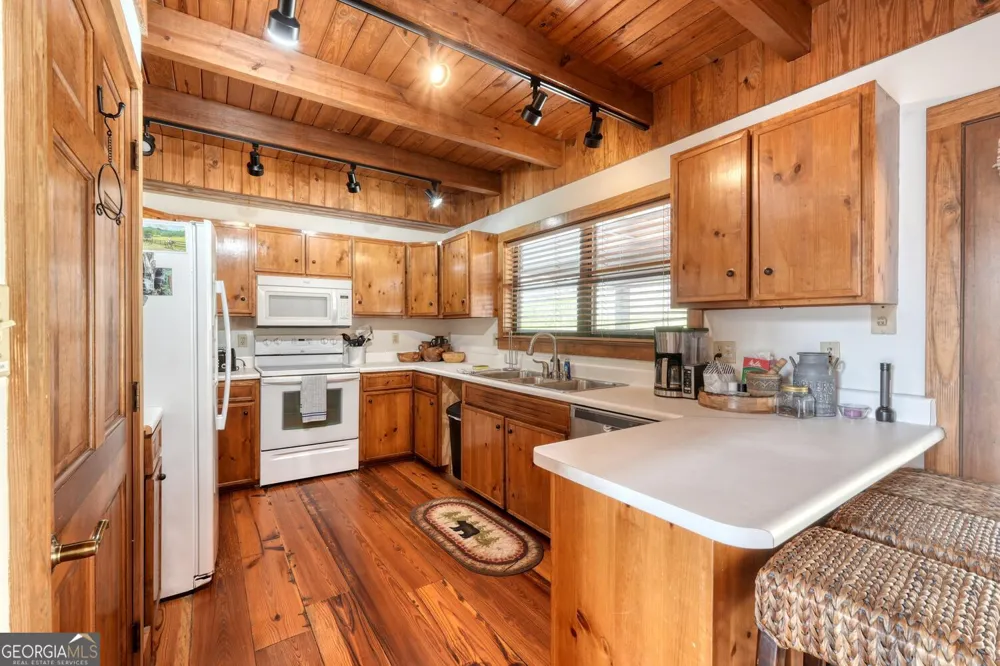 575 Carolina Springs LN Franklin, NC 28734