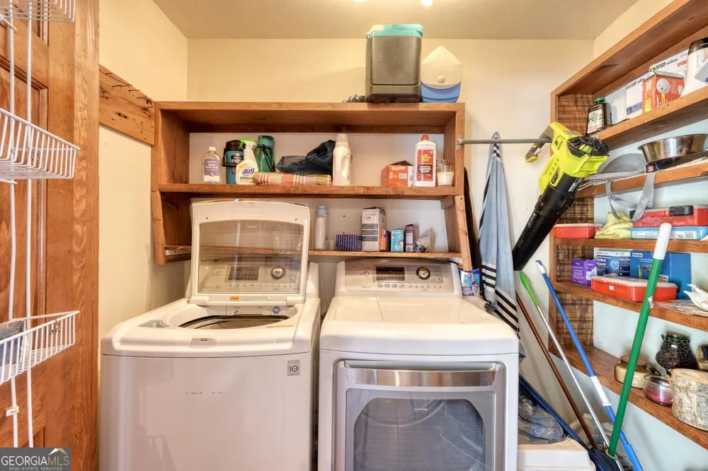 575 Carolina Springs LN Franklin, NC 28734