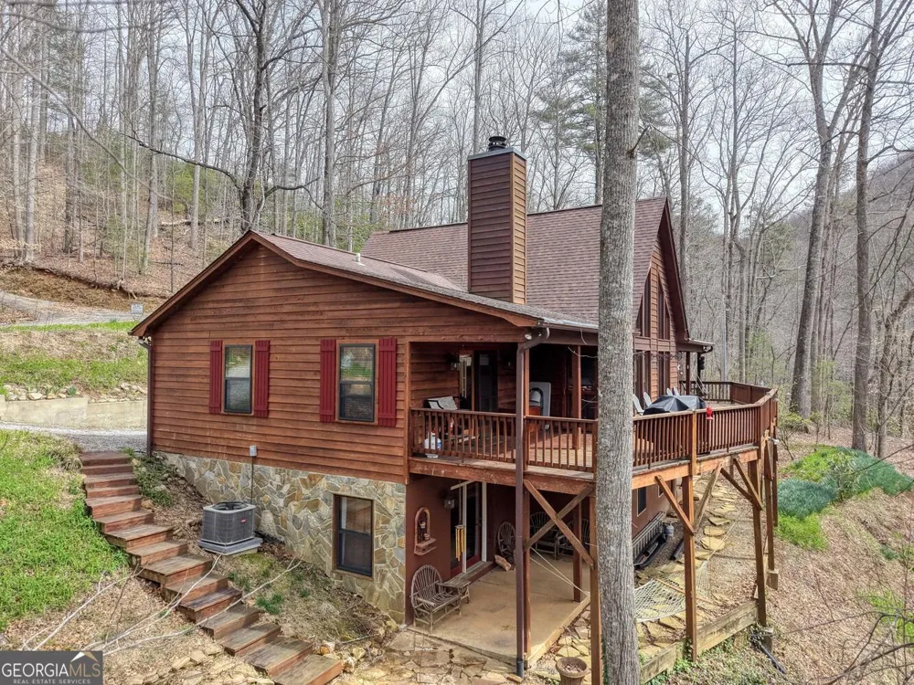 575 Carolina Springs LN Franklin, NC 28734