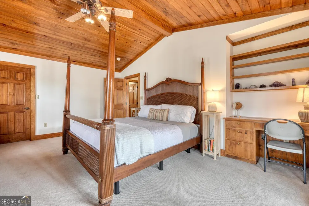 575 Carolina Springs LN Franklin, NC 28734