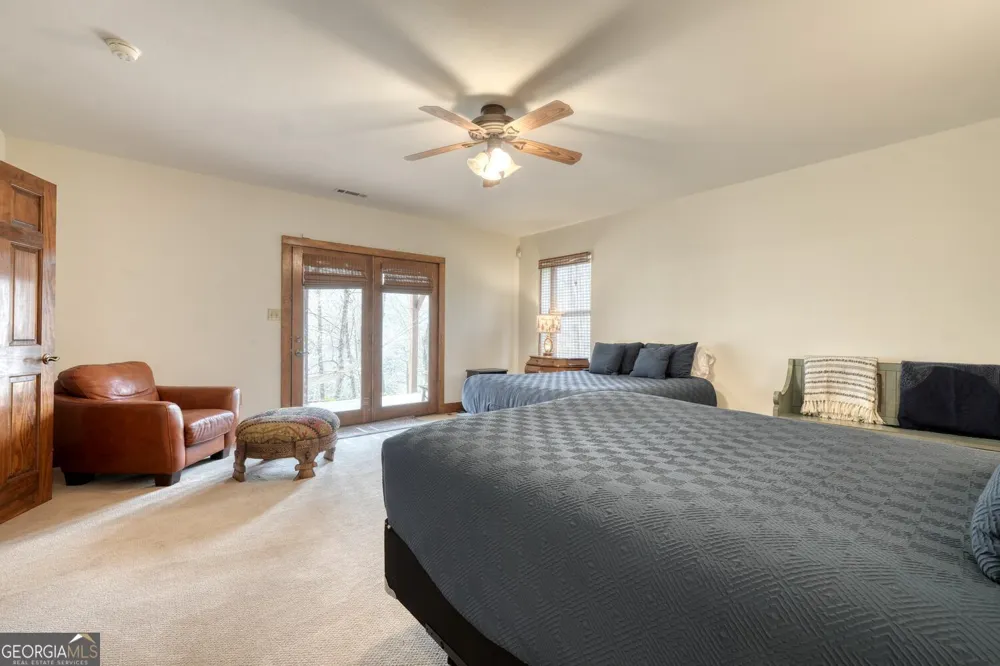 575 Carolina Springs LN Franklin, NC 28734