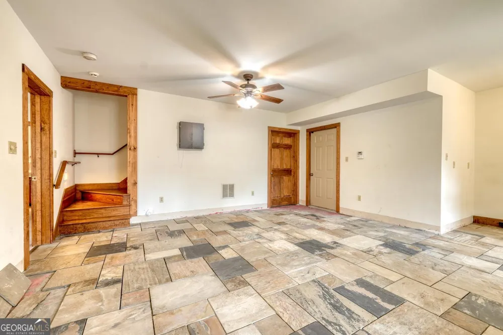 575 Carolina Springs LN Franklin, NC 28734