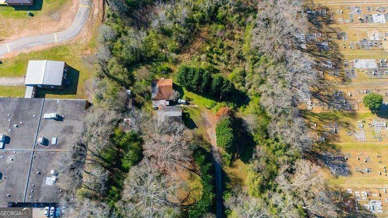 101 E Chambers ST Forsyth, GA 31029