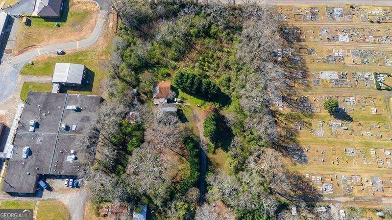 101 E Chambers ST Forsyth, GA 31029