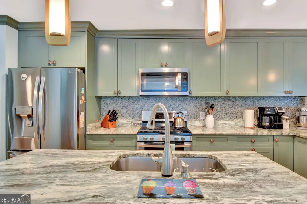 101 Druid Oaks LN St. Simons, GA 31522