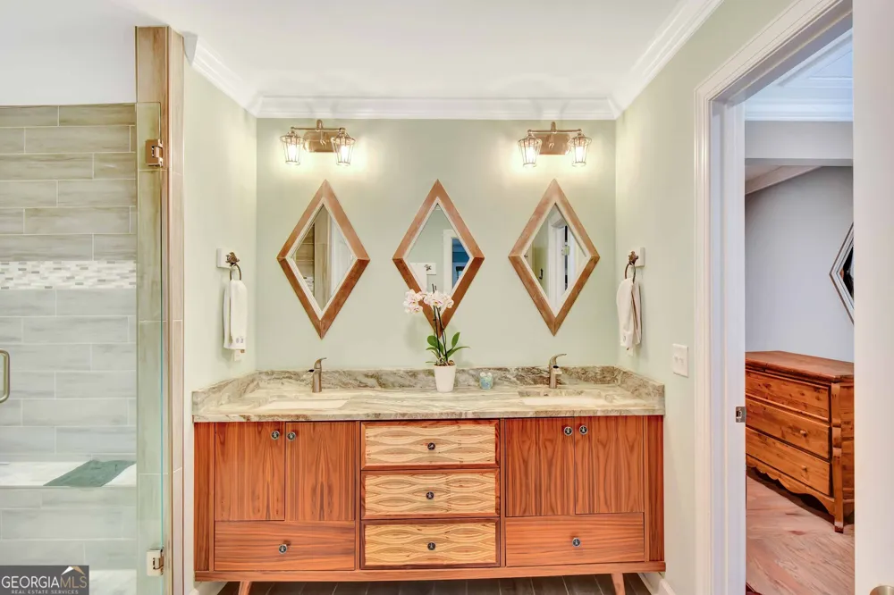 101 Druid Oaks LN St. Simons, GA 31522