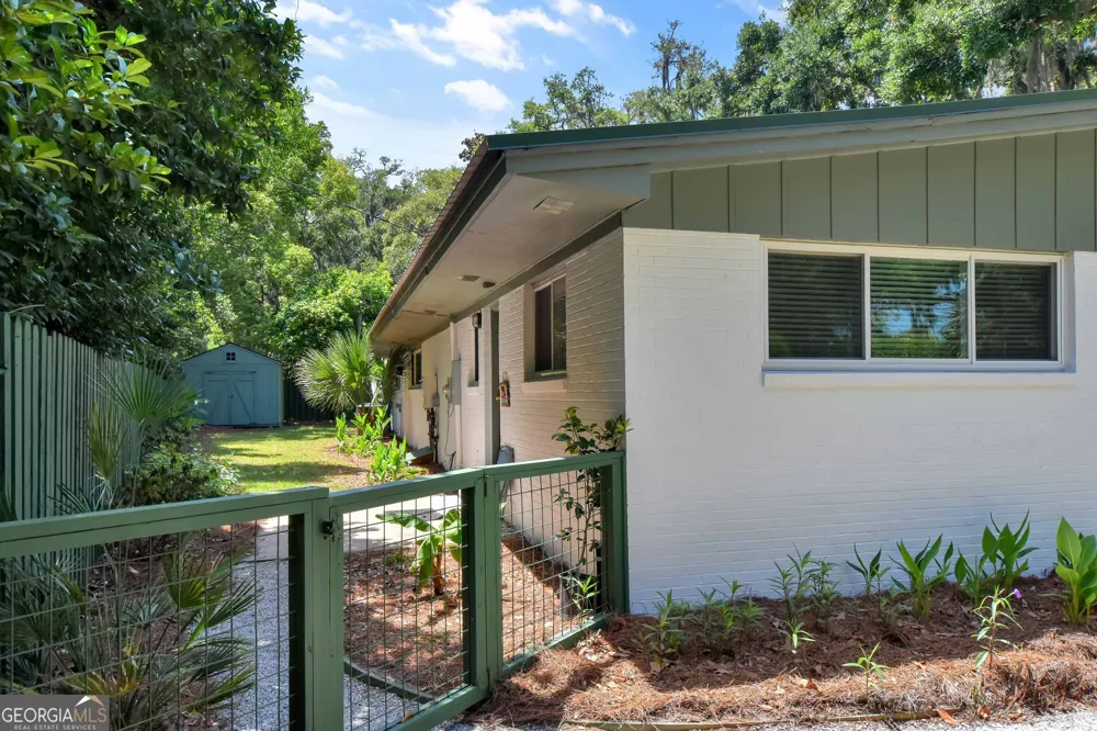 101 Druid Oaks LN St. Simons, GA 31522
