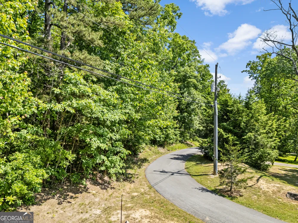 5 S Brow DR Menlo, GA 30731