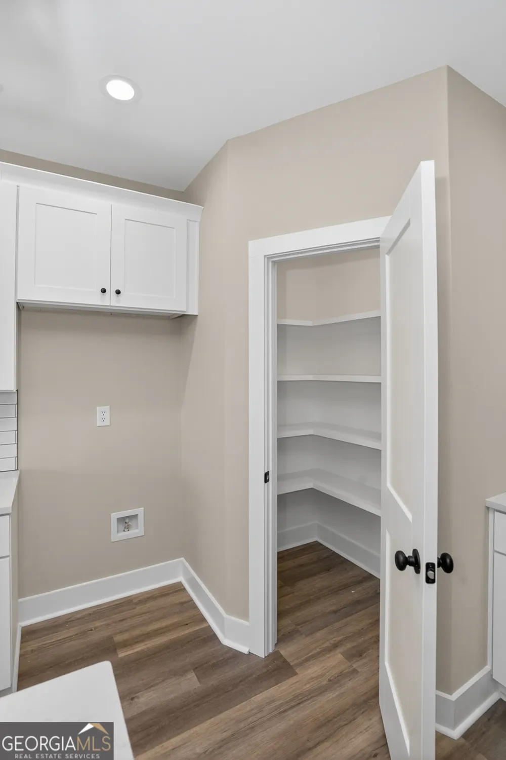 54 Melville Brown RD Williamson, GA 30292