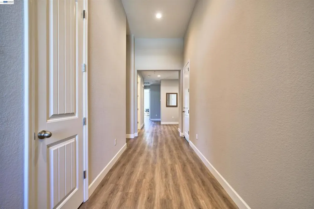 243 Gannet St Vacaville, CA 95688