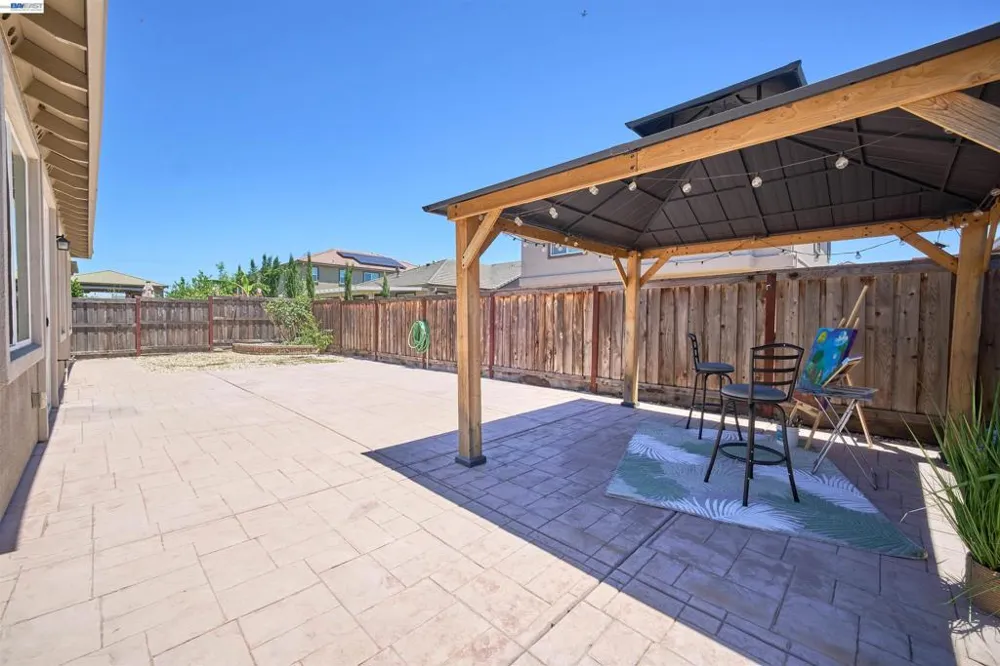 243 Gannet St Vacaville, CA 95688