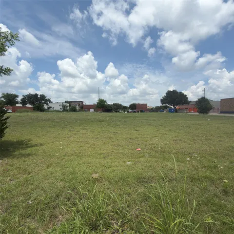 3905 Industrial Street