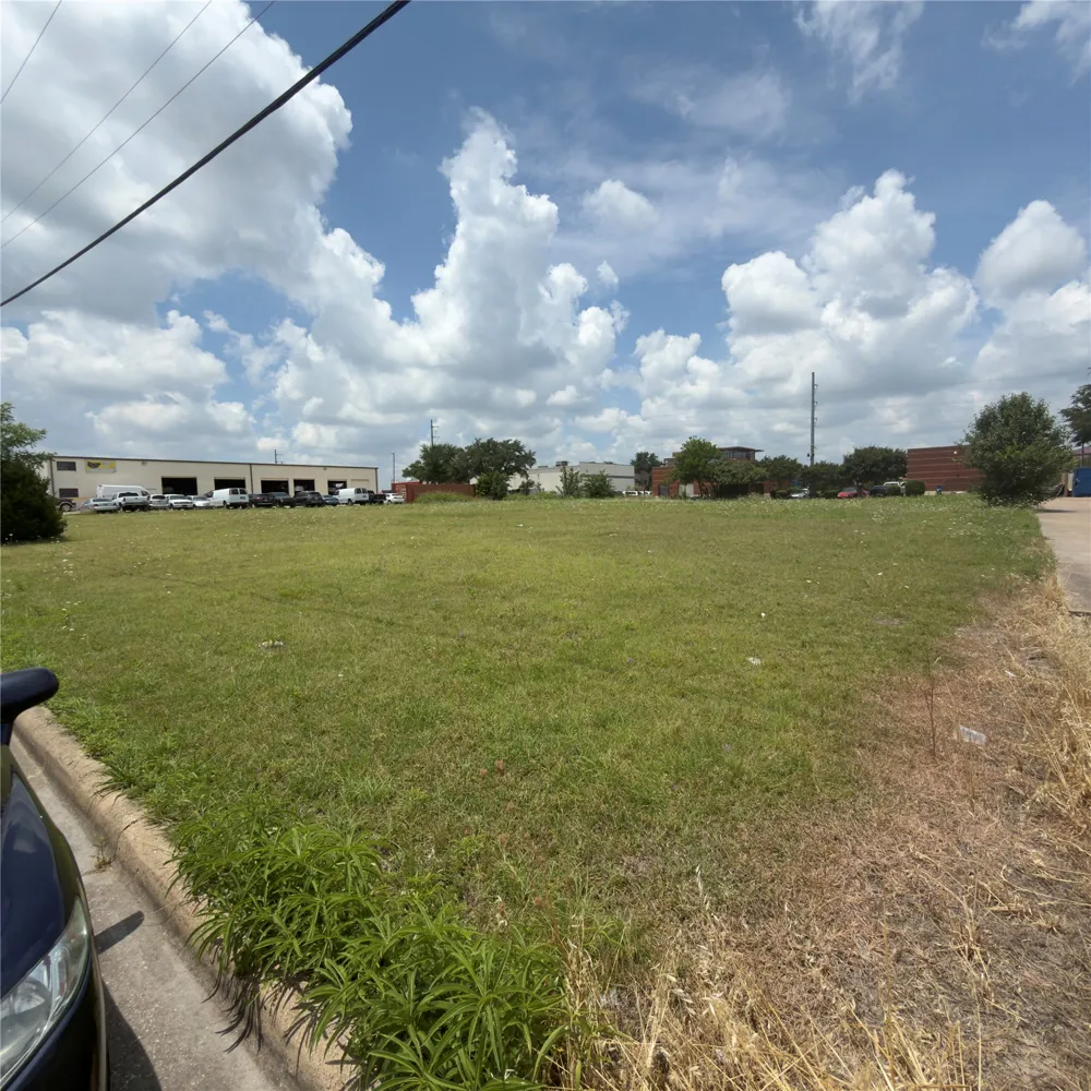3905 Industrial Street Rowlett, TX 75088