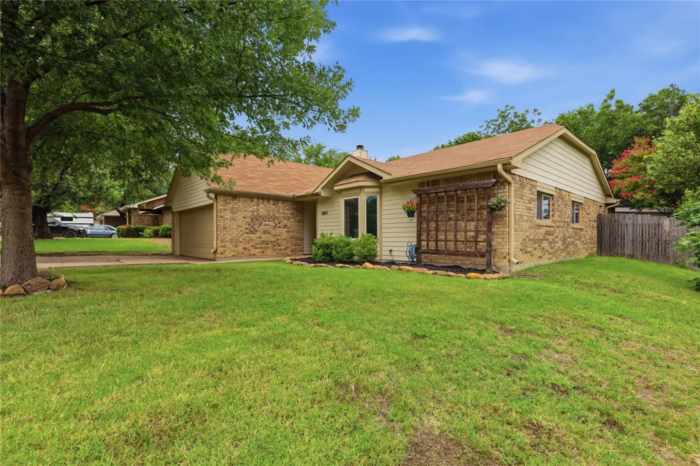 10164 Indian Mound Road Fort Worth, TX 76108