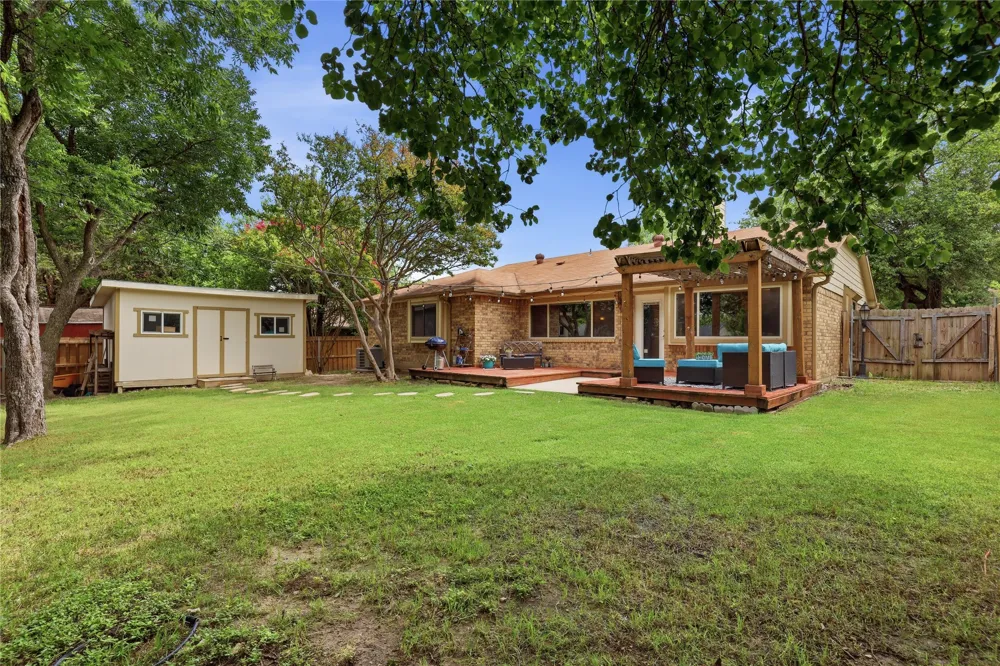 10164 Indian Mound Road Fort Worth, TX 76108