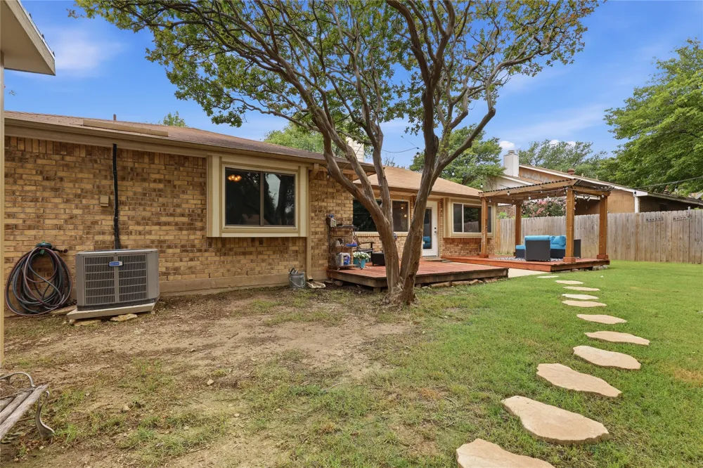 10164 Indian Mound Road Fort Worth, TX 76108