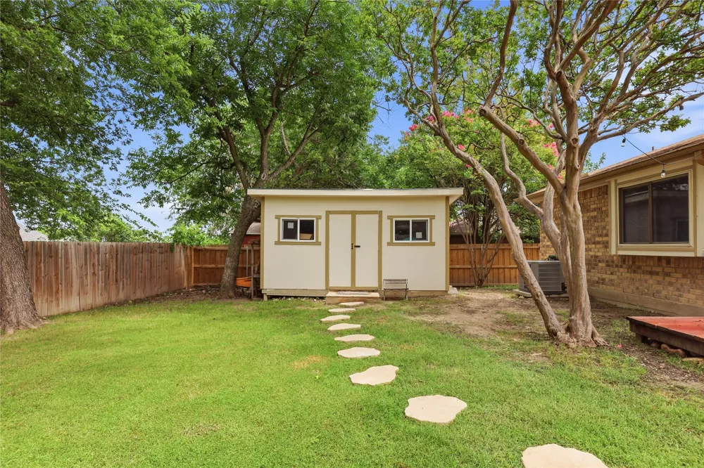 10164 Indian Mound Road Fort Worth, TX 76108