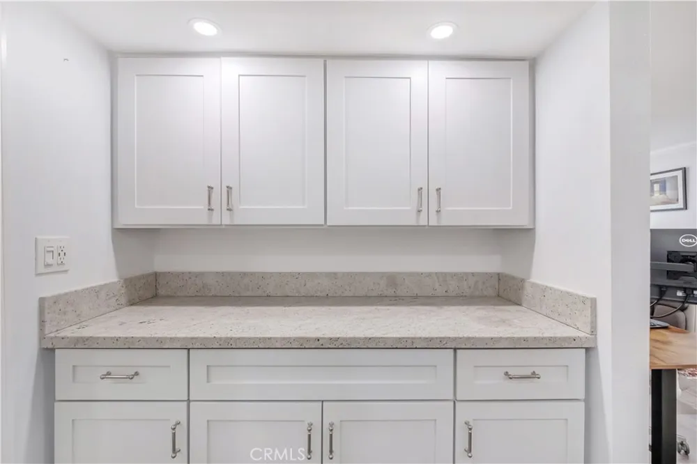 5257 Radford Avenue #208 Valley Village, CA 91607