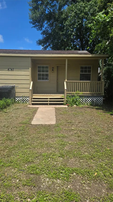4745 5th Street