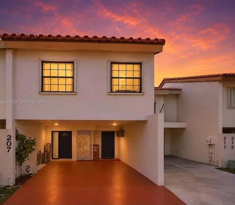 207 NW 45th Ave