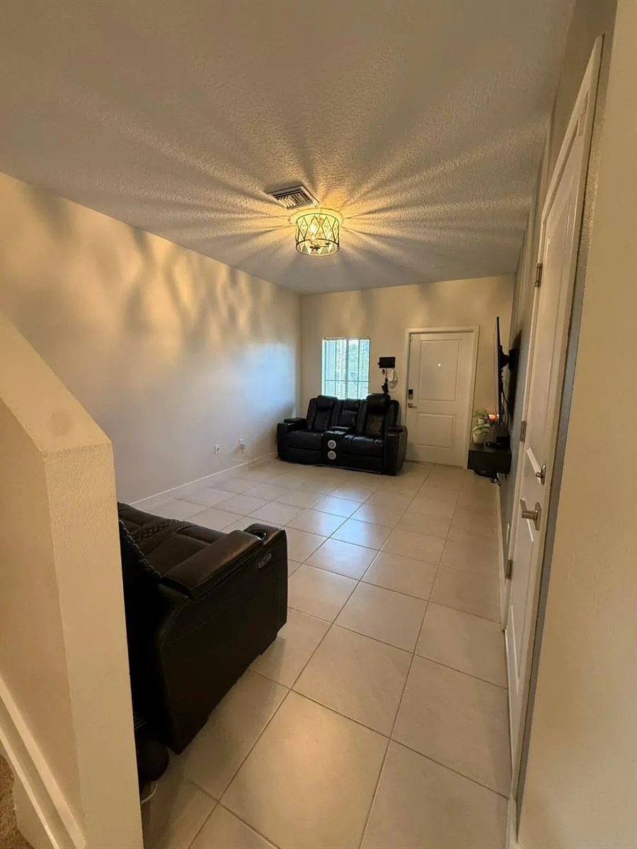 5012 Elderberry Street Haverhill, FL 33415