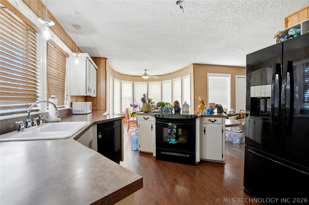 20355 S 85th Street E Webbers Falls, OK 74470