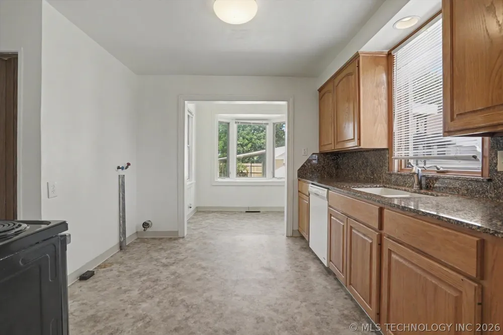 1608 S Knoxville Avenue Tulsa, OK 74112