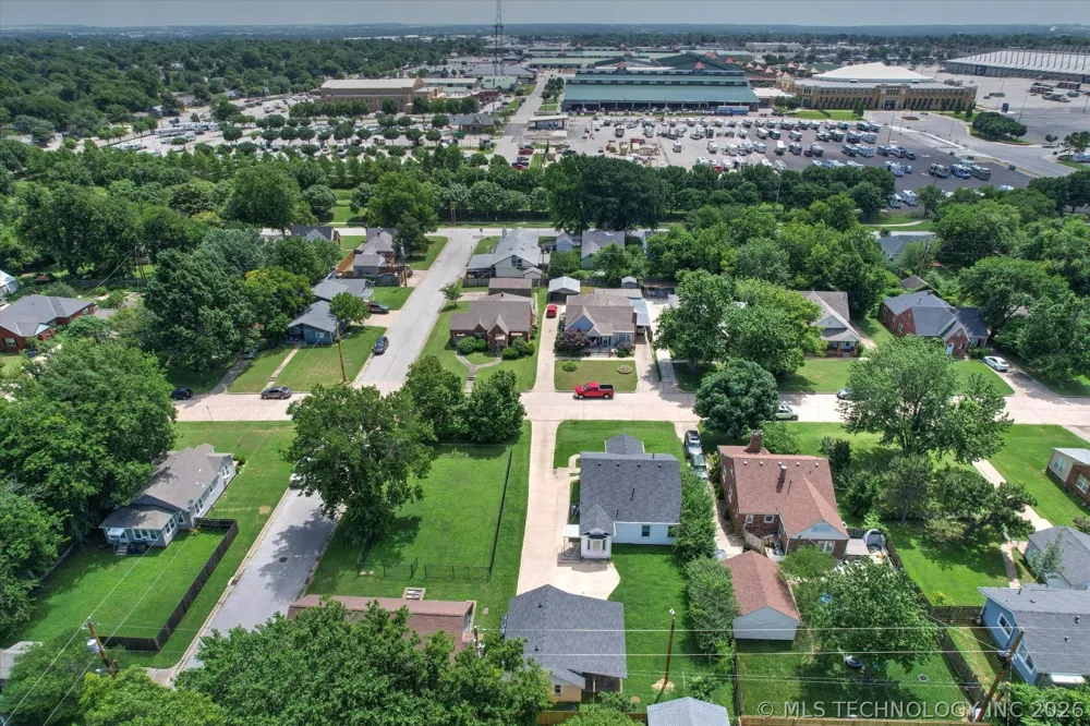 1608 S Knoxville Avenue Tulsa, OK 74112