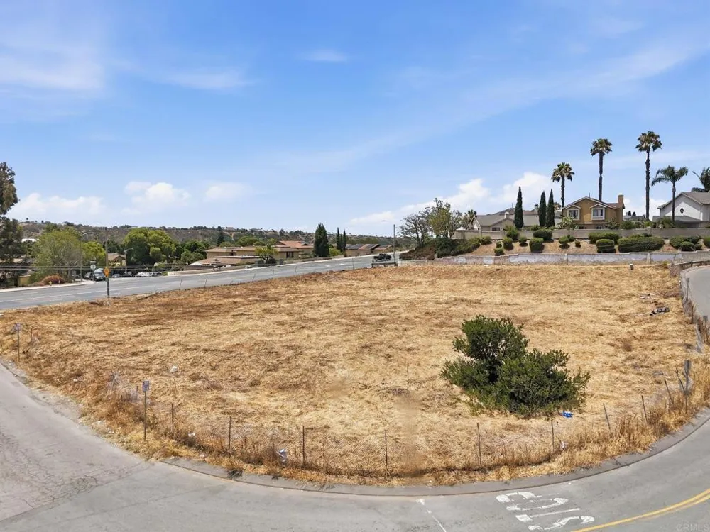 Spruce Road Chula Vista, CA 91911