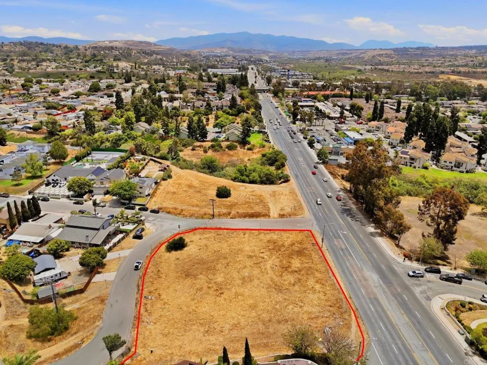 Spruce Road Chula Vista, CA 91911