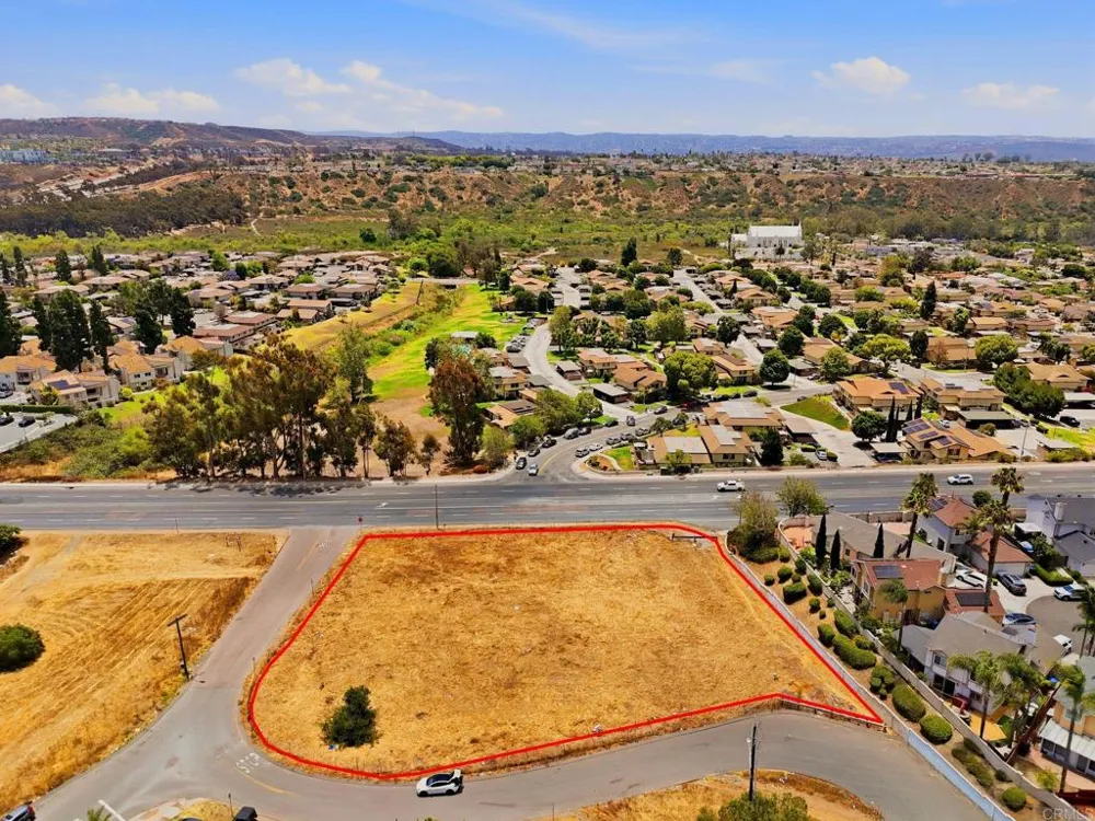 Spruce Road Chula Vista, CA 91911