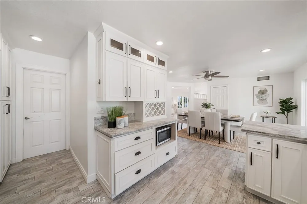 2515 Monterey Peninsula Corona, CA 92882