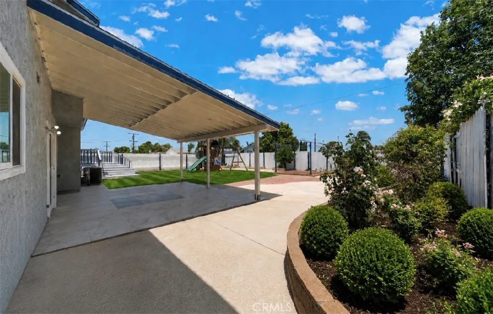 2515 Monterey Peninsula Corona, CA 92882