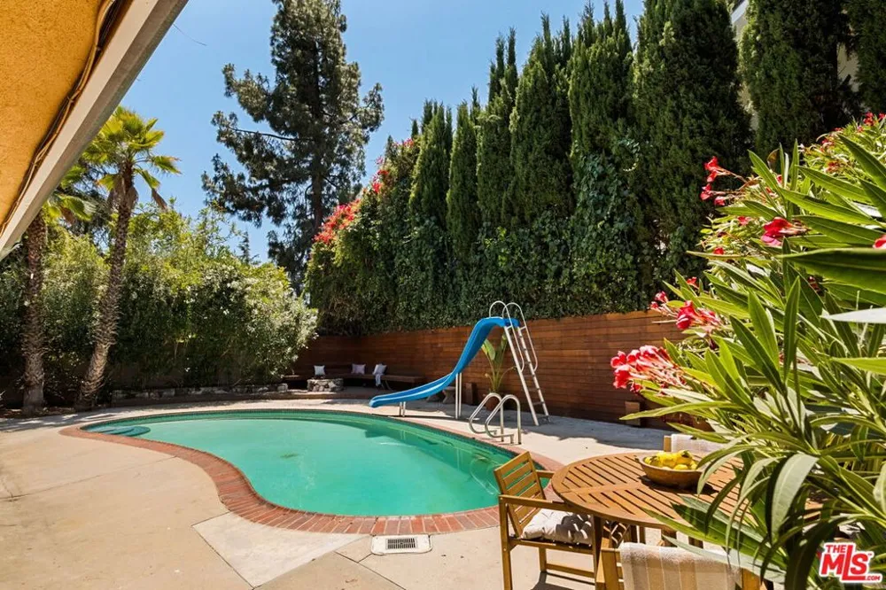 2103 Hobart Boulevard Los Angeles, CA 90027