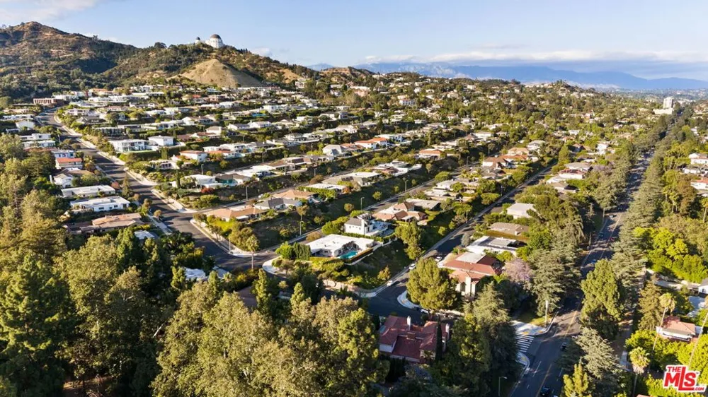 2103 Hobart Boulevard Los Angeles, CA 90027
