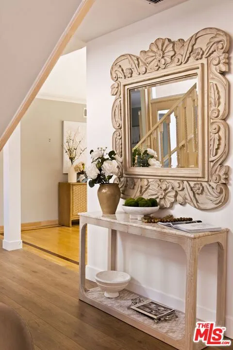 2103 Hobart Boulevard Los Angeles, CA 90027