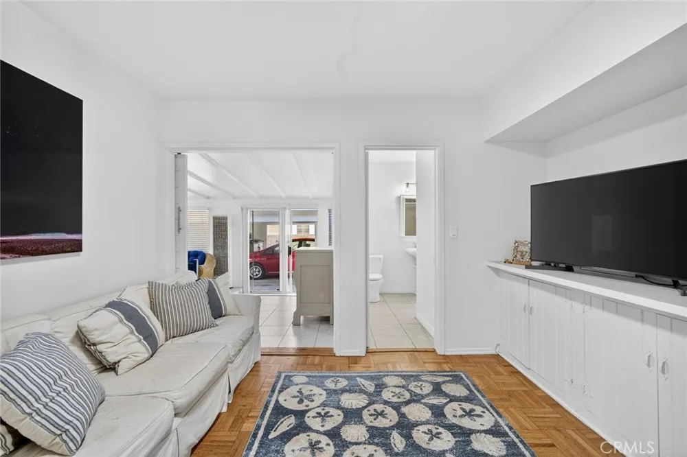 237 Avenida Montalvo #A San Clemente, CA 92672